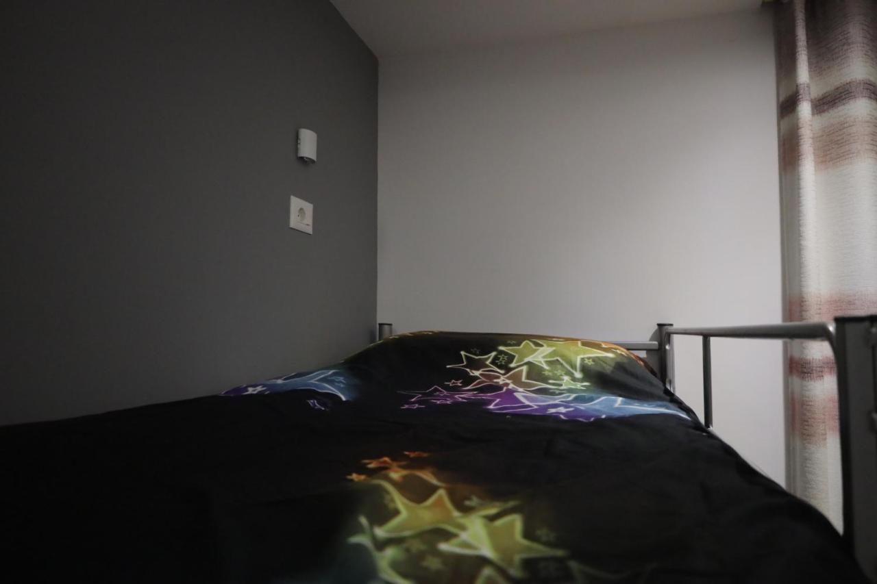 Sonche Hostel 티라나 외부 사진